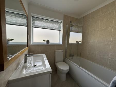 En Suite Bathroom
