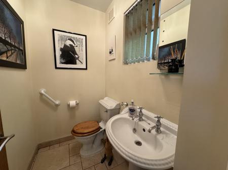 CLOAKROOM