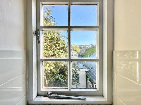 6a Prings Court 8.JPG