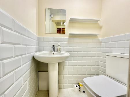Shower Room.jpg