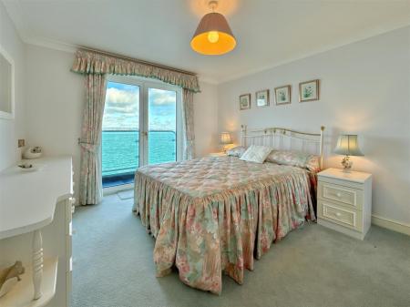 Bedroom 2.JPG