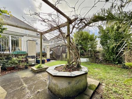 Rear Garden.jpg