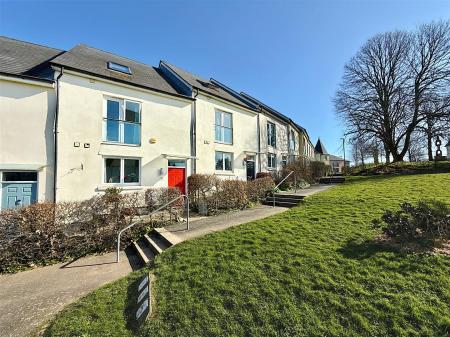 Front Left Quarter.JPG