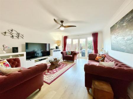 Lounge Towards Rear Garden.JPG