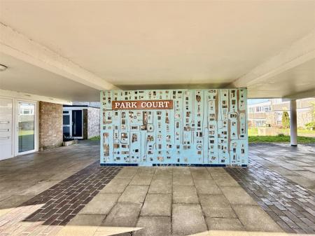 Entrance To Park Court.jpeg