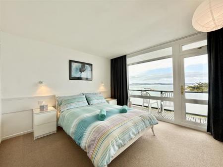 Bedroom_1.jpeg