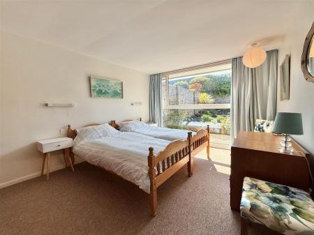 Bedroom 1.jpeg