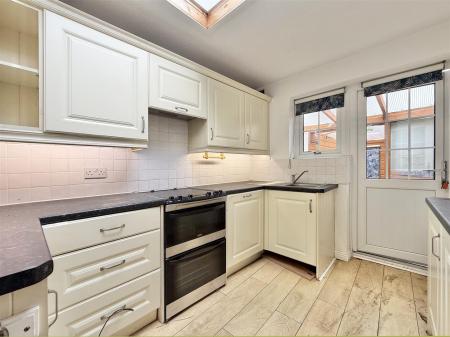 Kitchen_.jpg