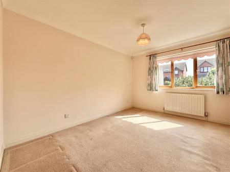 Bedroom 2.jpg