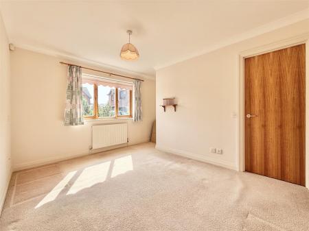 Bedroom  2.jpg