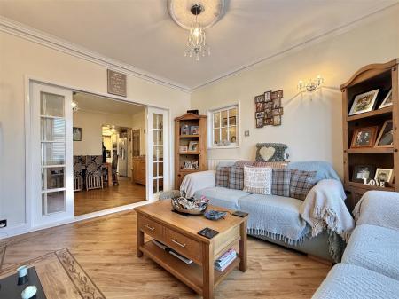 Living Room.jpg