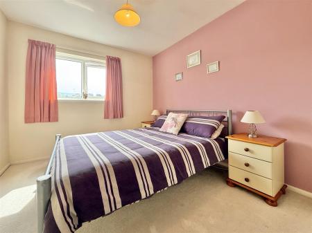 Bedroom 2.jpeg
