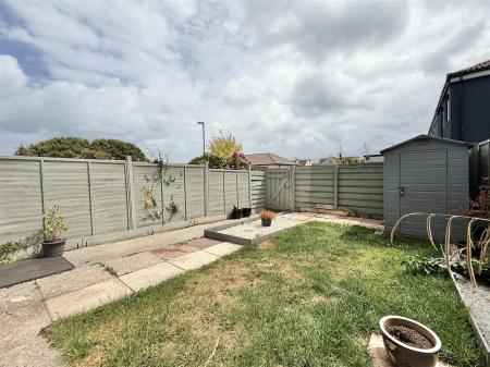 Rear Garden Right.jpeg