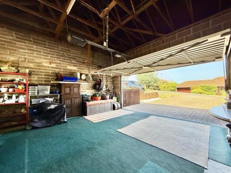 Double  Garage.jpeg