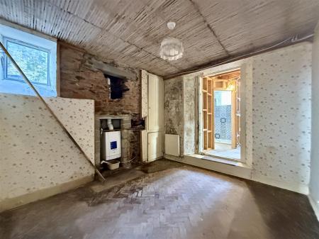 Bedroom (7) Study.JPG