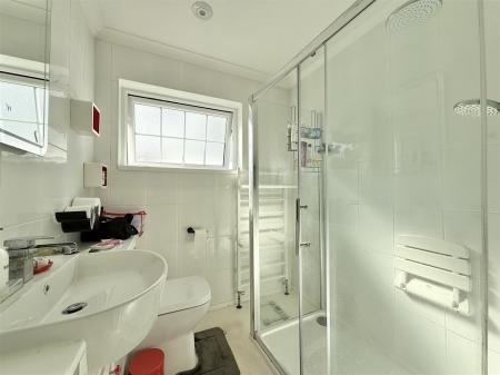 Shower Room.JPG