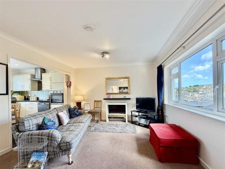 Living Room.jpg