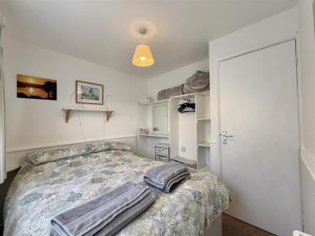 Bedroom  1.jpg
