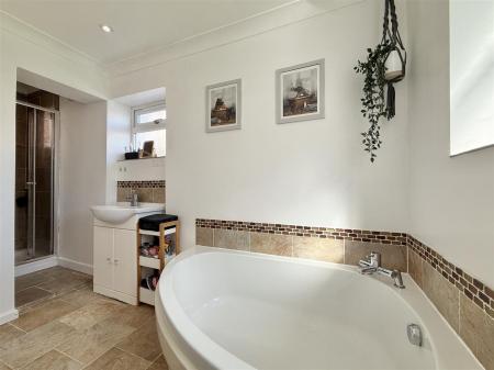 Family  Bathroom.jpeg