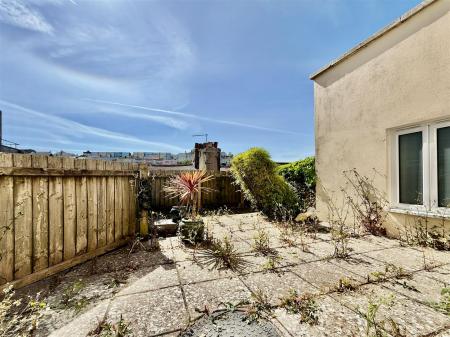 Rear  Garden.jpeg