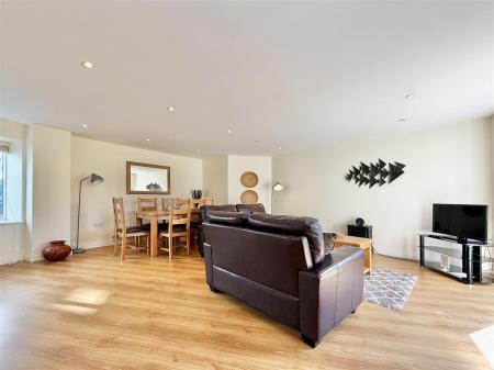 Living Area_.jpeg