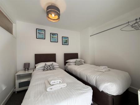 Bedroom 2.jpeg