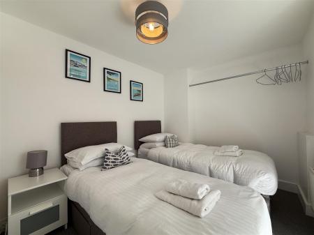 Bedroom  2.jpeg