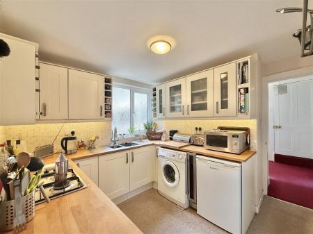 Kitchen_.jpg