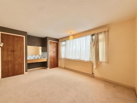 Bedroom  1.jpeg