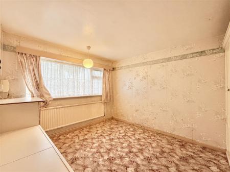 Downstairs  Bedroom.jpeg