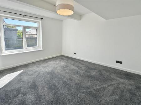 Bedroom.JPG