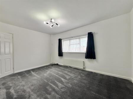 Bedroom_1.jpg