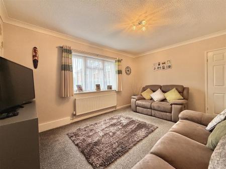 Living Room.jpg