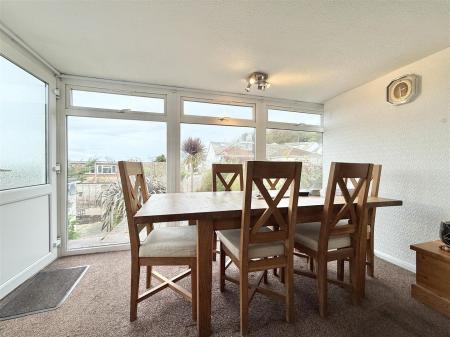 Dining Room.JPG