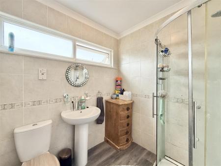 Shower Room.JPG