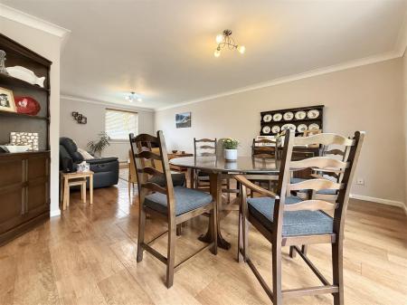 Dining Area.JPG