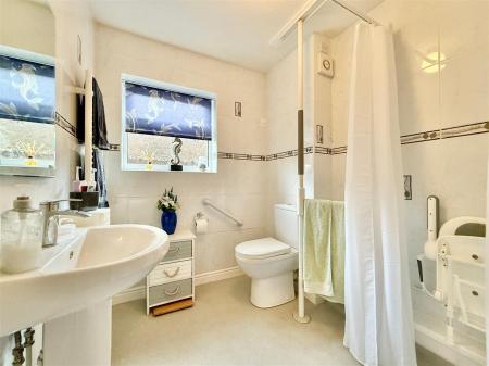Wetroom.JPG