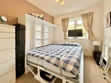 Bed 2.JPG