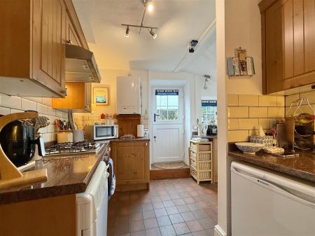 Kitchen.JPG