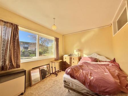 Bedroom  2.jpg
