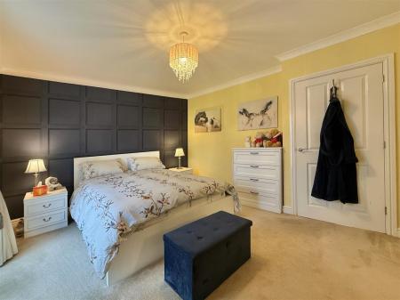 Bedroom 1.jpg
