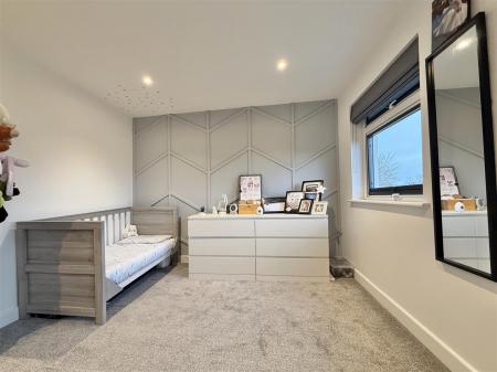 Bedroom  2.jpg