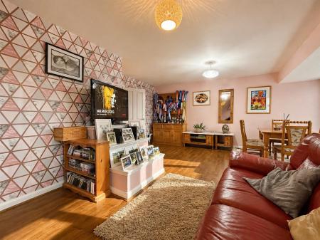 Lounge Area.png