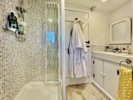 Rose Cottage - 14.jpeg