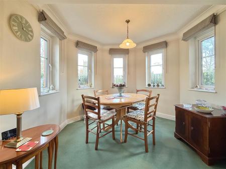Dining area.JPG