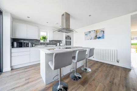 kitchen Space.jpg