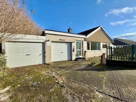 2 Garages.JPG
