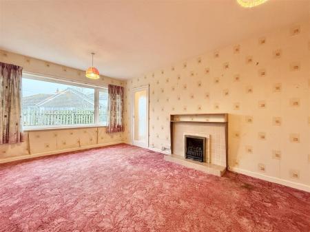 Living Room.JPG