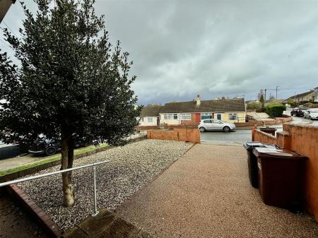 Front Garden.jpg