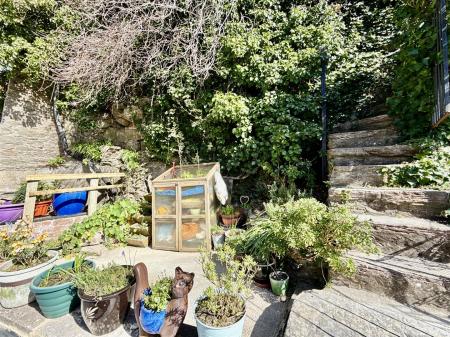 Mid-Garden and Steps.jpg